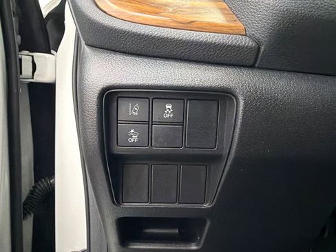 Used 2018 Honda CR-V EX image 32