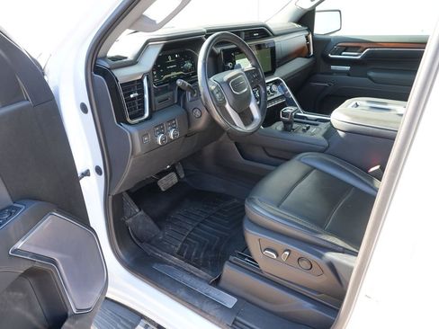 Used 2022 GMC Sierra 1500 Denali AWD/4WD image 14