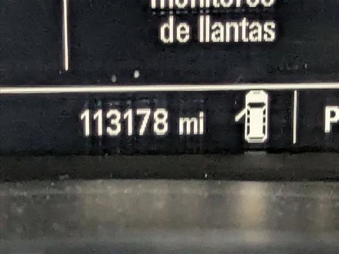 Used 2018 Chevrolet Equinox LT image 10