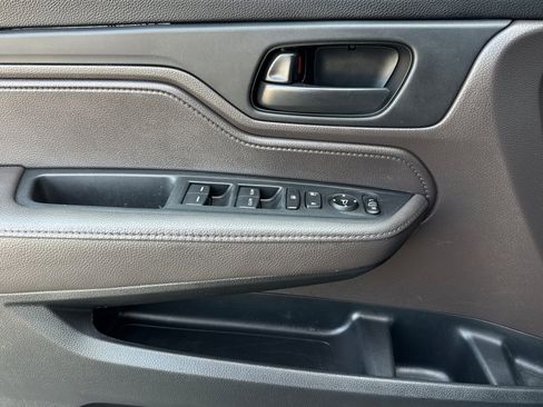 Certified 2019 Honda Odyssey LX image 11