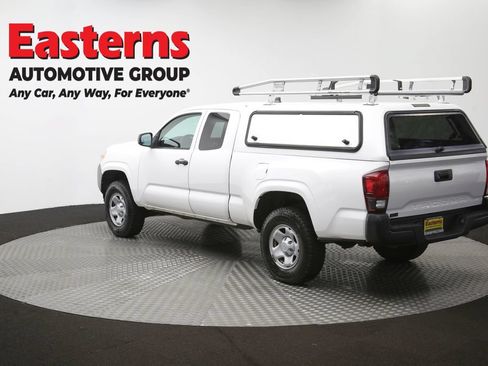 Used 2020 Toyota Tacoma SR RWD image 61