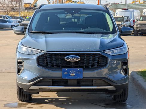 New 2026 Ford Escape SE image 7