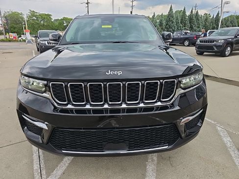 Certified 2023 Jeep Grand Cherokee 4WD 4xe image 5