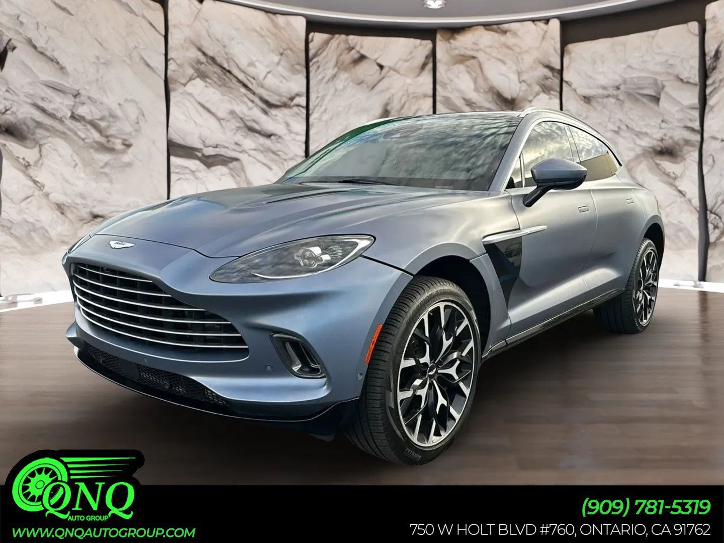 Used 2021 Aston Martin DBX AWD/4WD image 1