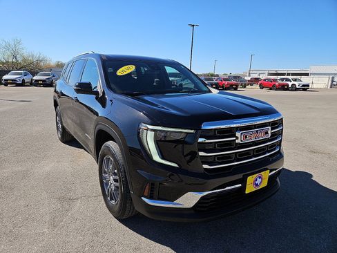 New 2026 GMC Acadia Elevation image 7