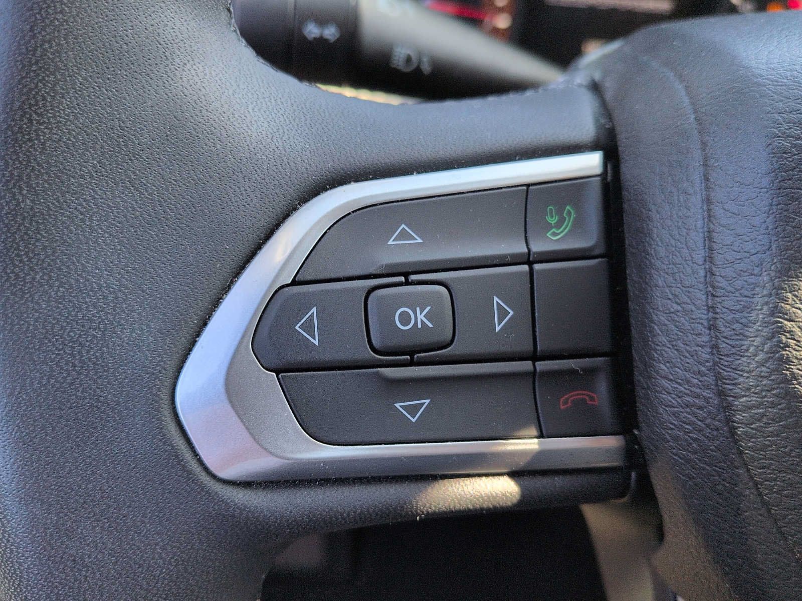 Used 2023 Jeep Compass Limited AWD/4WD image 14