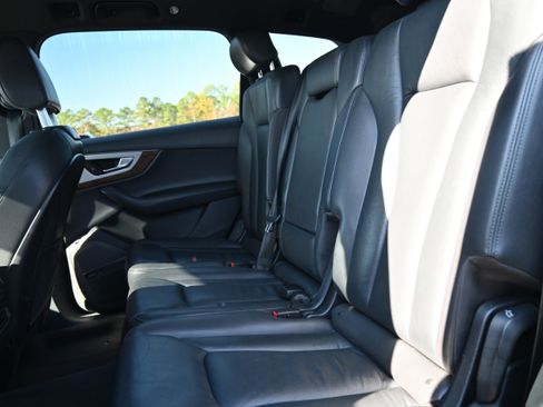 Used 2018 Audi Q7 2.0T Premium Plus image 30