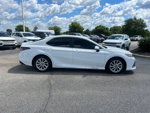 Used 2023 Toyota Camry LE FWD image 6