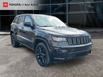 Used 2020 Jeep Grand Cherokee Altitude