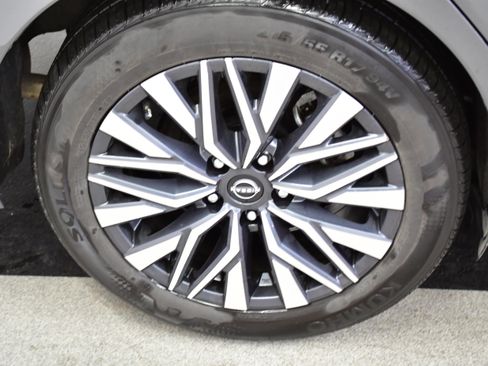 Used 2025 Nissan Altima 2.5 SV image 35