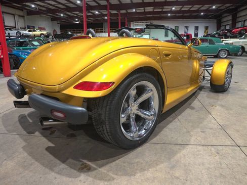 Used 2002 Chrysler Prowler RWD image 8