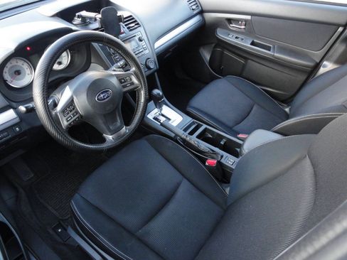 Used 2014 Subaru Impreza 2.0i Sport Premium AWD/4WD image 7