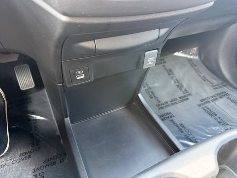 Used 2024 Honda Odyssey EX-L image 25