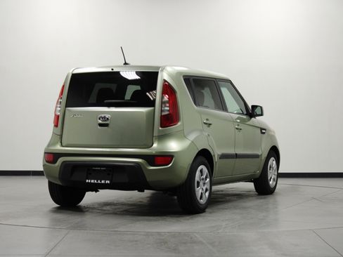 Used 2012 Kia Soul FWD image 4