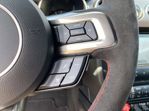 Used 2016 Ford Mustang Shelby GT350R w/ GT350R Equipment Group 920A image 19