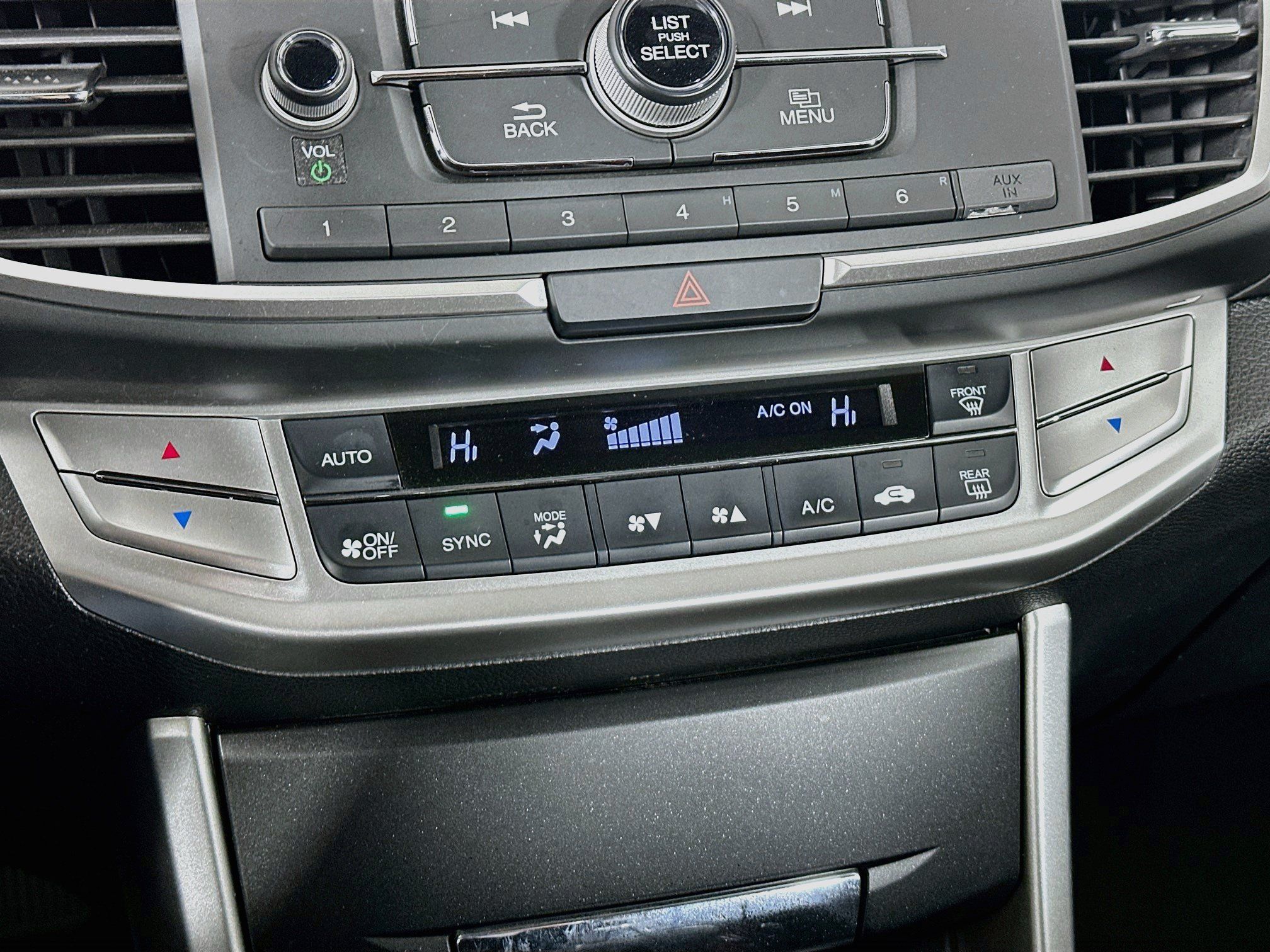 Used 2015 Honda Accord LX image 22
