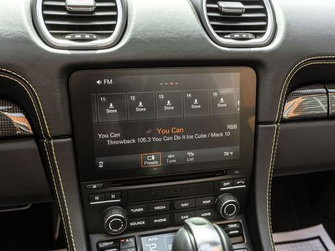 Used 2023 Porsche 718 Boxster S image 19