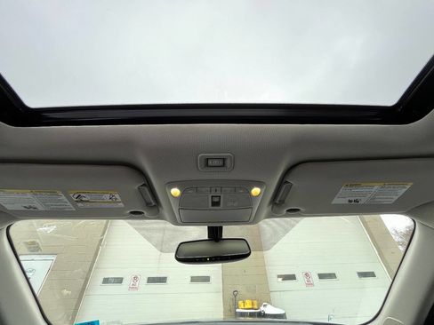 Used 2017 Nissan Pathfinder SL w/ SL Premium Package image 22