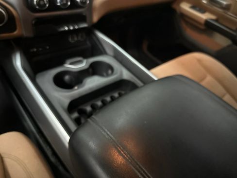 Used 2019 RAM 1500 Big Horn RWD image 39