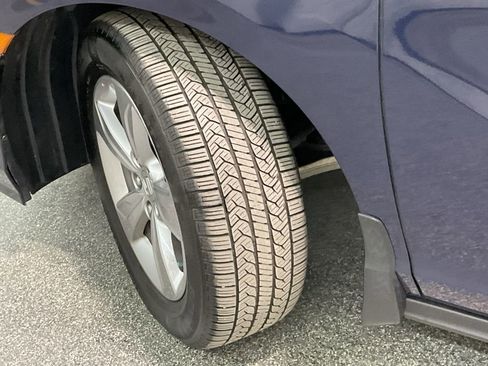 Used 2018 Honda Odyssey EX-L image 34