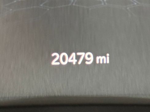 Used 2025 Jeep Compass Limited image 35