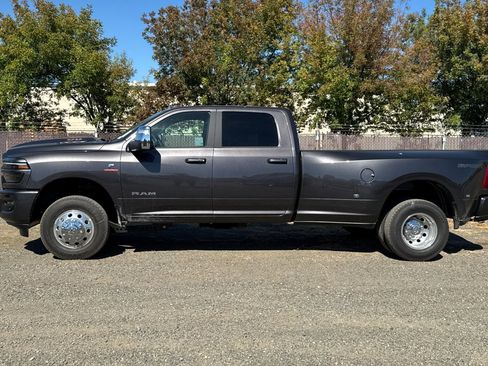 New 2026 RAM 3500 Laramie w/ Max Tow Package image 6