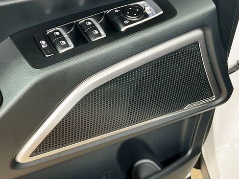 New 2025 Kia Telluride S image 19