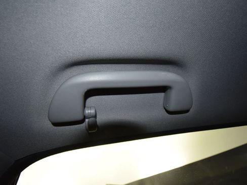 Used 2022 Honda CR-V EX-L image 31