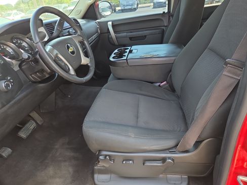 Used 2013 Chevrolet Silverado 1500 LT w/ All-Star Edition AWD/4WD image 10