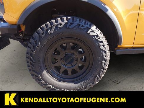 Used 2021 Ford Bronco Badlands image 14