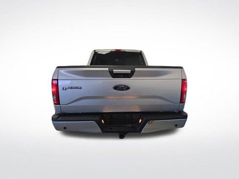 Used 2015 Ford F150 XLT w/ Equipment Group 302A Luxury image 12