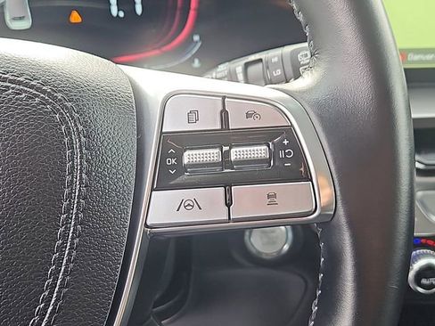 Certified 2024 Kia Telluride LX image 21