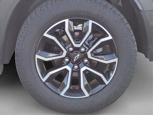 New 2025 Chevrolet TrailBlazer ACTIV w/ Convenience Package image 9