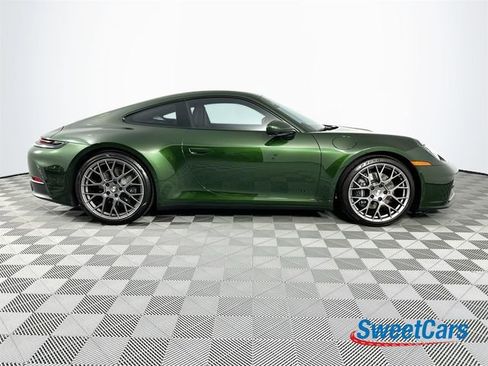 Used 2026 Porsche 911 Carrera image 8