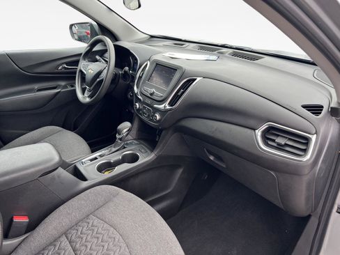 Used 2023 Chevrolet Equinox LT w/ LPO, Floor Liner Package image 26