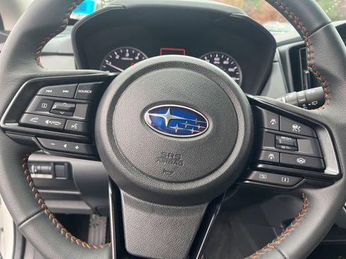 Used 2025 Subaru Crosstrek 2.5i Limited image 24
