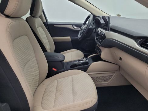 Used 2020 Ford Escape SE image 21