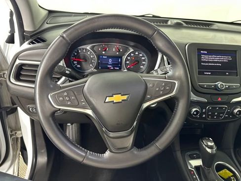 Used 2020 Chevrolet Equinox LT w/ Sport Edition image 19