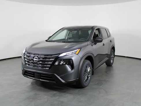 New 2026 Nissan Rogue S image 2