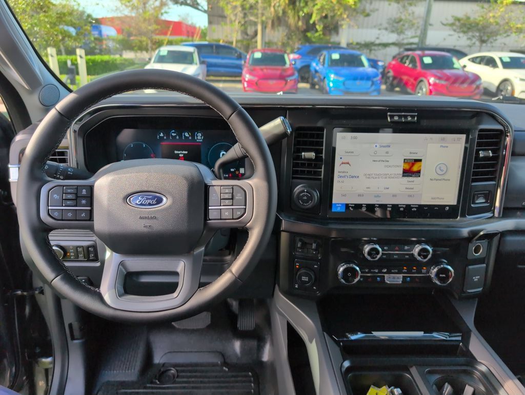 New 2026 Ford F350 Lariat w/ Black Appearance Package AWD/4WD image 17