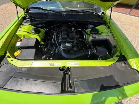Used 2015 Dodge Challenger R/T w/ Quick Order Package 22B R/T RWD image 22