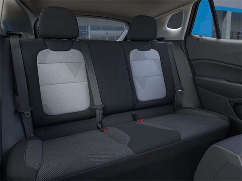 New 2026 Chevrolet Trax LS w/ LS Convenience Package image 17