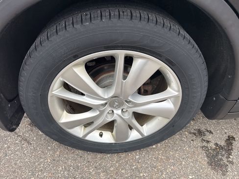 Used 2012 INFINITI FX35 AWD w/ Premium Pkg image 25