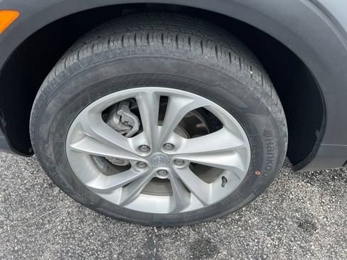 Used 2023 Buick Encore GX Preferred w/ Cold Weather Comfort Package FWD image 21