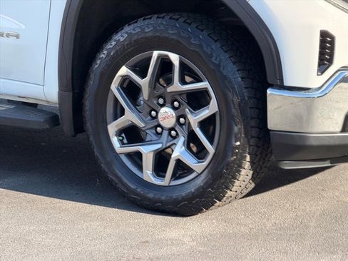 Used 2023 GMC Sierra 1500 SLT w/ SLT Premium Package image 25