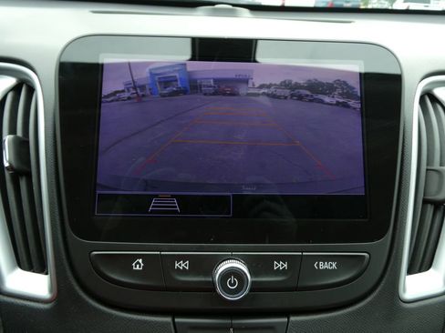 Used 2022 Chevrolet Malibu RS FWD image 28