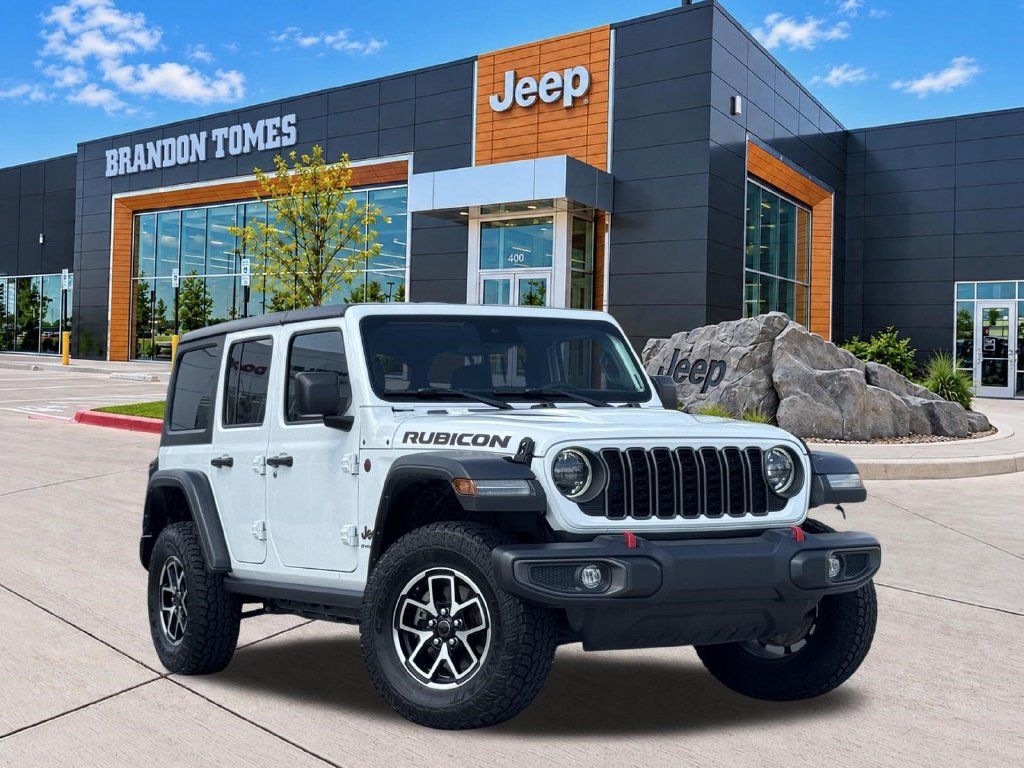 Used 2024 Jeep Wrangler Unlimited Rubicon AWD/4WD image 2