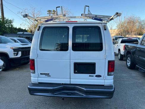 Used 2013 Ford E-150 and Econoline 150 image 5