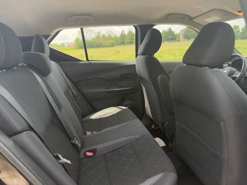 Used 2020 Nissan Kicks S FWD image 25