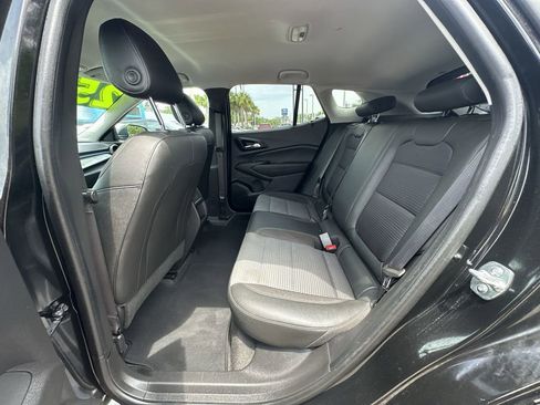 Certified 2025 Chevrolet Trax LT w/ Driver Confidence Package FWD image 26